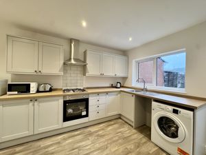 Photo 14- click for photo gallery